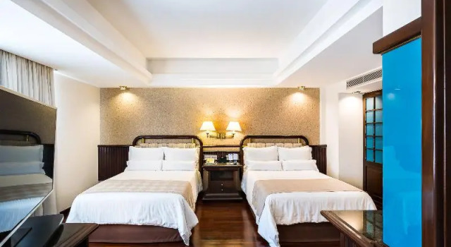 Двухместный номер Premier с балконом Bourbon Hotel & Suites Curitiba