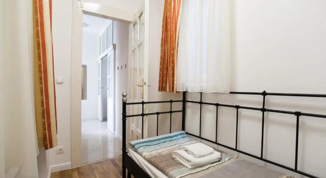 Chic & Charm Apartment, Забронировать Апартаменты/квартира 05. Внутренний город - Город Леопольда 