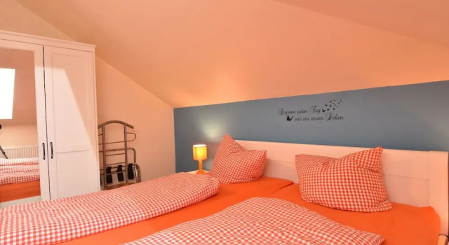 Holiday house near the beach in Kühlungsborn, Забронировать Отель Отели Кюлунгсборн 3 звезды, рядом с Пограничная башня Балтийского моря, 3*