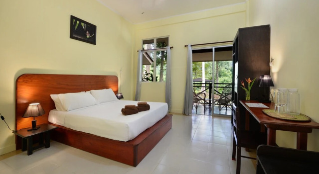Kawag Nature Lodge, Prenota Hotel Lahad Datu 