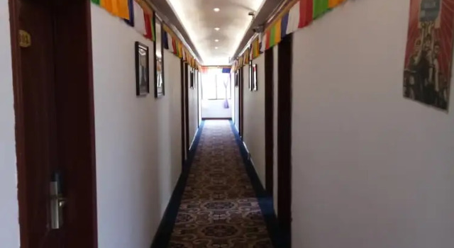 Zuigaoyuan Inn, Book Hotel Hotels in Ngawa with Parking, Parking