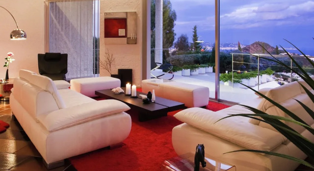 Hilltop Villa in Mandelieu-la-napoule With Sauna & Pool