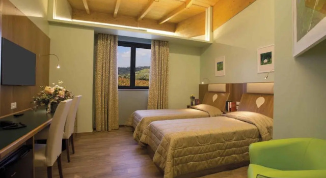agriCosimo Vi, Book Hotel Hotels in Abruzzo with Parking, Parking