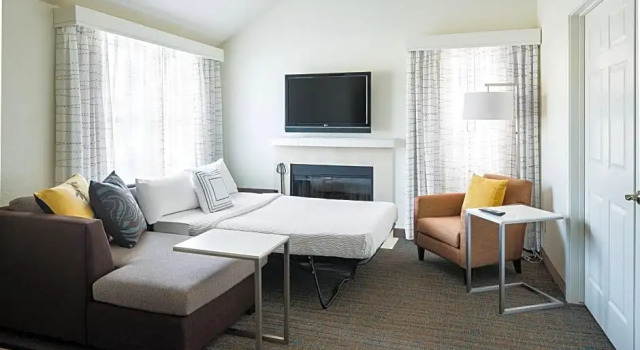 Четырёхместный люкс с 2 комнатами Residence Inn by Marriott Pasadena Arcadia