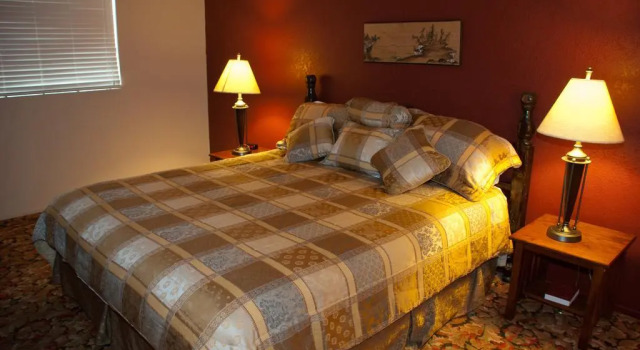 Люкс Sunnyvale Garden Suites Hotel
