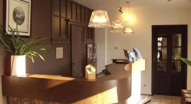 Hotel Kasteelhof T Hooghe, Забронировать Отель Ипр Westhoek
