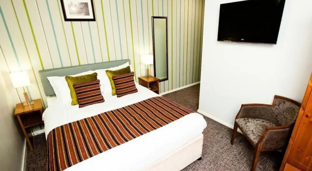 Двухместный номер Standard Henley Hotel