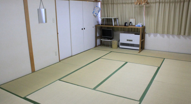 Minshuku Akiba, Prenota Hotel Hotel economici a Furano Ski