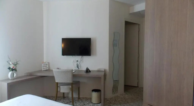 Двухместный номер Comfort Brit Hotel Alghotel