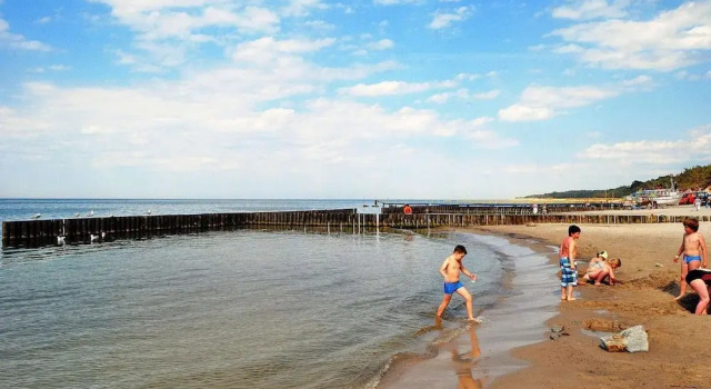 Holiday House Jaroslawiec Near Tropicana Park