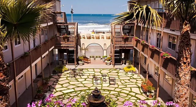Номер Standard с балконом Ocean Beach Hotel