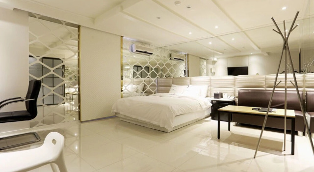 Siheung Seven Hertz, Prenota Hotel Hotel a Gyeonggi-do con parcheggio, Parcheggio