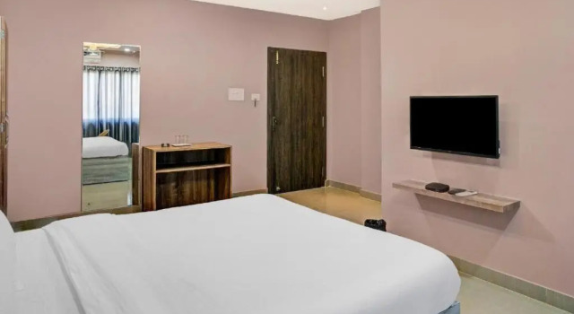 SILVER REGENCY, Book Hotel Cheap Hotels in Assam