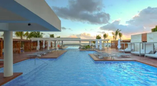 Beautiful PH in front of the Marina, Rezervovat Hotel Playa Mujeres 