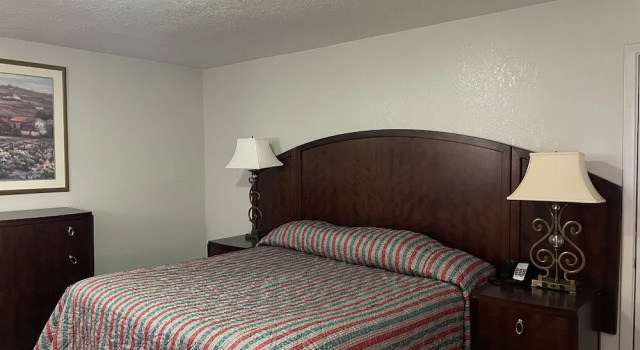 Travelodge By Wyndham Farmington Hwy 64, Book Hotel Bloomfield New Mexico