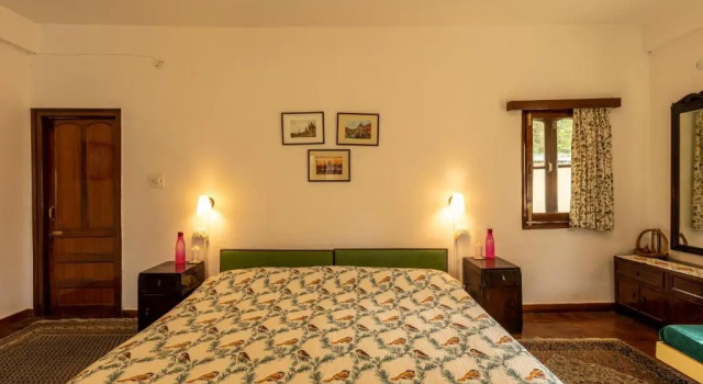Lyn Eden - 3bhk villa near Company Garden by Roamhome