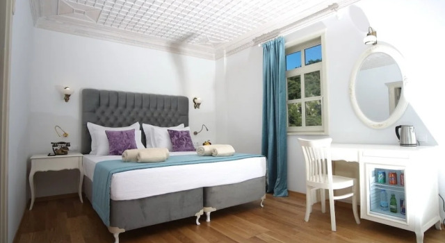 Полулюкс с балконом Petunya Konak Boutique Hotel
