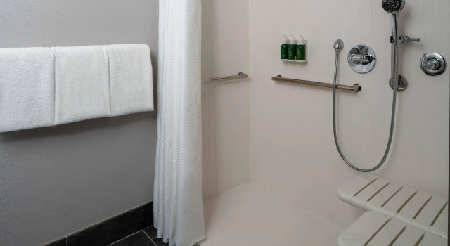 Двухместный номер Standard Courtyard by Marriott Covington / Mandeville