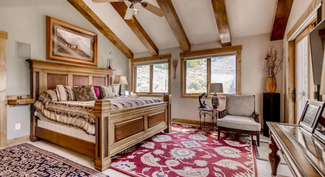 611 Oro Grande by Book by Owner, Rezerwuj Hotel Hotele w Vail Ski z parkingiem, Parking