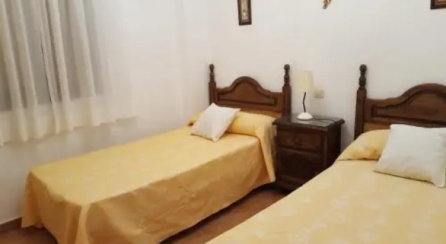 Apartamentos Vacacionales Atlanterra, Забронировать Апартаменты/квартира Отели Атлантерра с бассейном, Бассейн