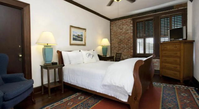 Четырёхместный номер Deluxe Park Plaza Hotel Orlando - Winter Park