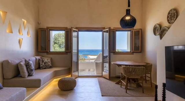 Opalia Suites