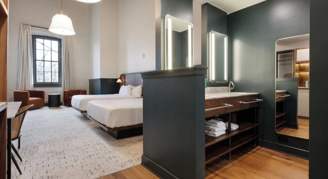 Двухместный номер Standard The Delegate Hotel