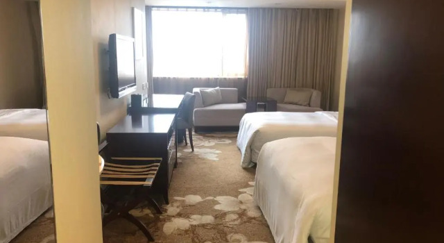 Семейный номер Standard Courtyard by Marriott Shanghai Hongkou