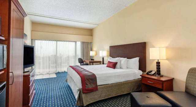 Двухместный номер Standard с видом на океан Ramada Plaza by Wyndham Virginia Beach Oceanfront