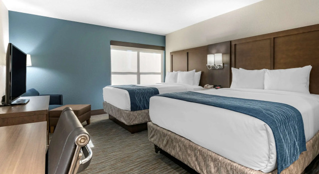 Comfort Inn & Suites Downtown Brickell-Port of Miami, Забронировать Отель Отели Miami Metropolitan Area 3 звезды, 3*