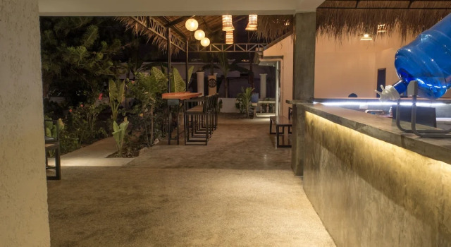 Wild Monkeys Hostel, Réserver Auberge de jeunesse Moalboal Cebu