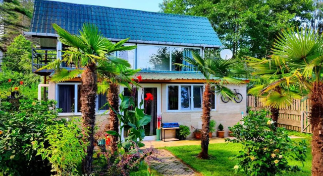 House & Yard Sesil S 70m to beach