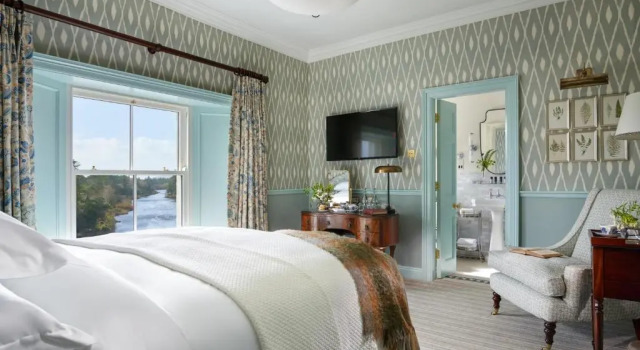 Двухместный номер Classic с видом на реку Ballynahinch Castle Hotel