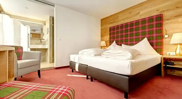 Alpenresort Walsertal, Book Hotel Hotels in Vorarlberg with Parking, Parking