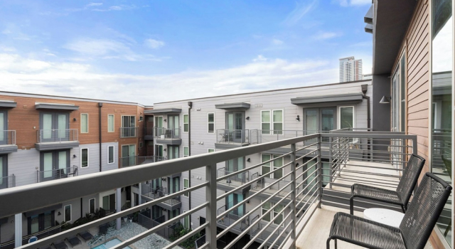 Номер Premium c 1 комнатой с балконом Placemakr Austin Downtown, Apartments by Hilton