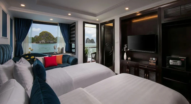 Le Theatre Cruise