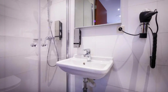 Двухместный номер Economy Amsterdam Downtown Hotel