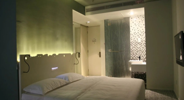 Shindom Inn Beijing Tianzhu, Book Hotel Hoteller i Beijing Province med parkering, Parkering