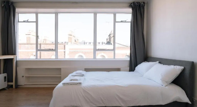 Modern Studio Flat. Central London. Zone 1.