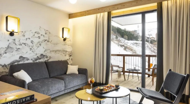 Полулюкс HIGALIK HOTEL