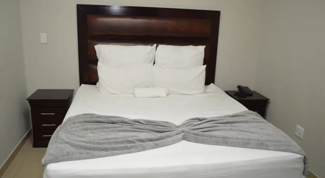 Emirates Garden Lodge