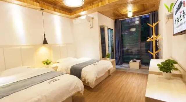 Longsheng Longji Puchuo Shengxiang Art Hotel