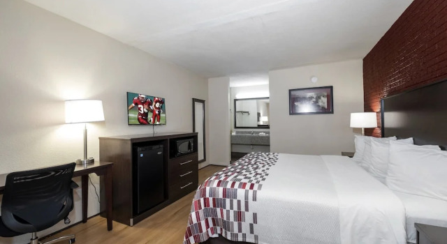 Двухместный номер Superior с балконом Red Roof Inn West Point