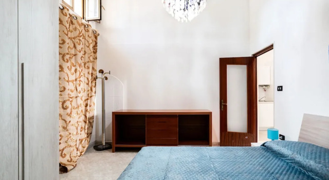 4196 Tina House & Parking by Barbarhouse, Buchen Sie Ferienwohnung Bari Metropolitanstadt Bari