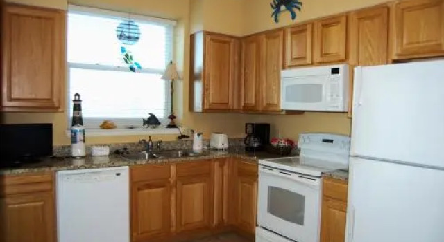 Legacy1-0608 Condo