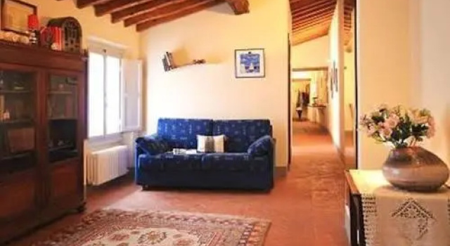 Monna Lisa Halldis Apartment