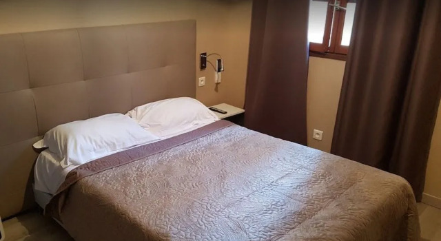 Auberge le Montana, Varaa Hostelli Oletta 