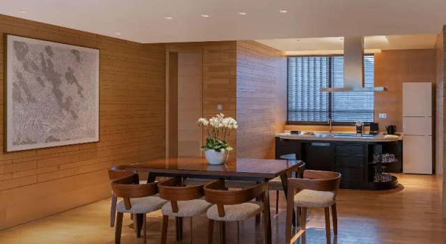 Номер Standard Conrad Hangzhou Tonglu