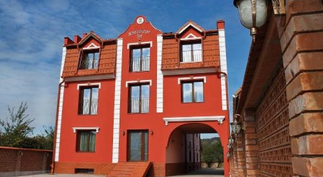 Schassburger Tor, Book Hotel Sighişoara Mureş