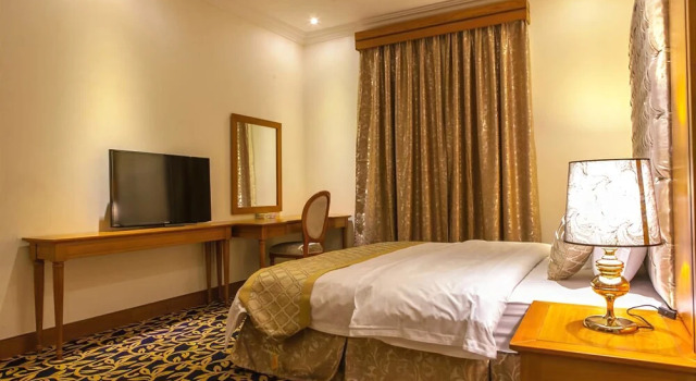 Almasem Luxury Hotel Suites, Varaa Hotelli Hotellit Riyadh Region aamiaisella, Aamiainen